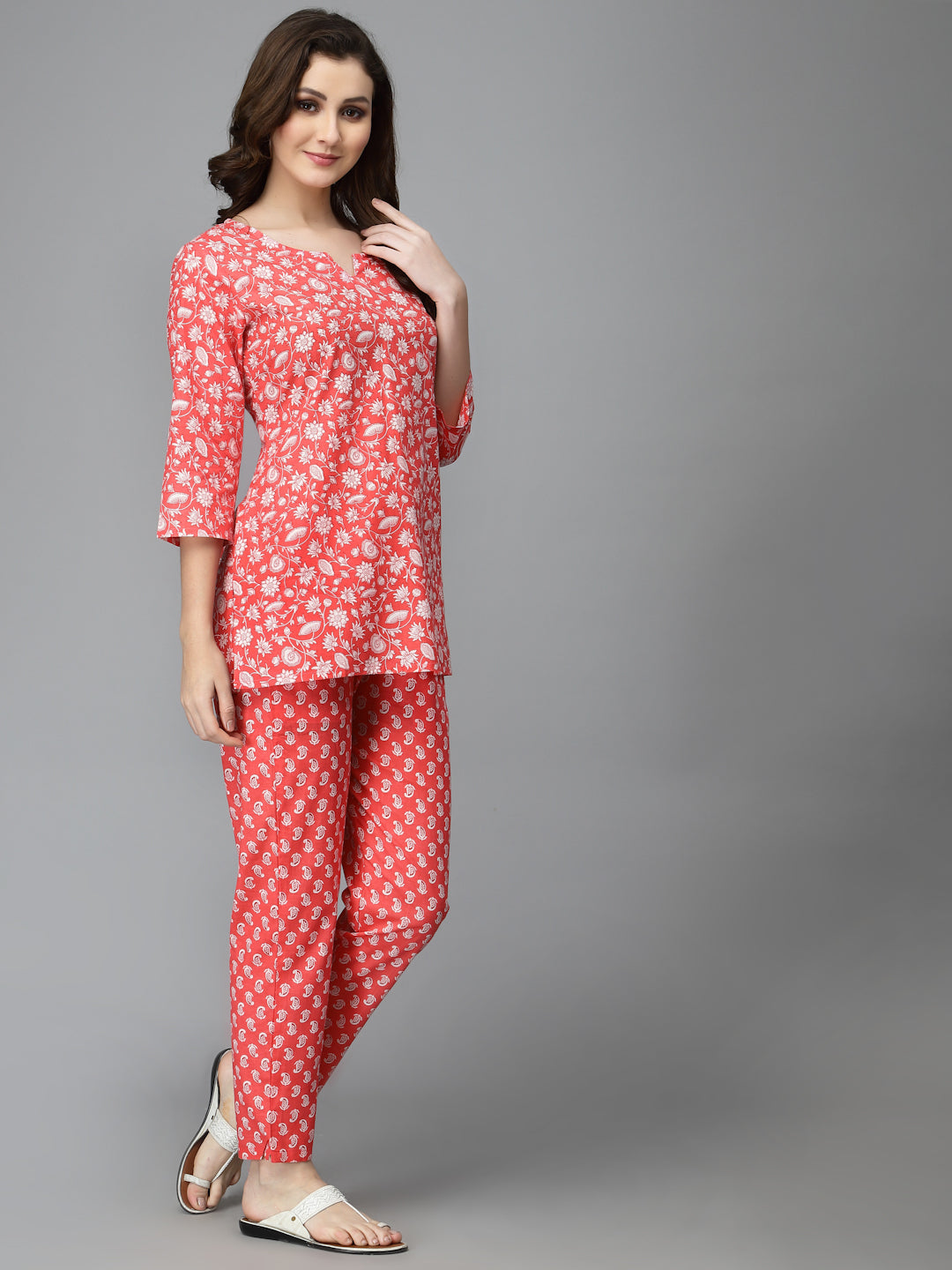 Women Top & Pyjama Set Aam Red Printed