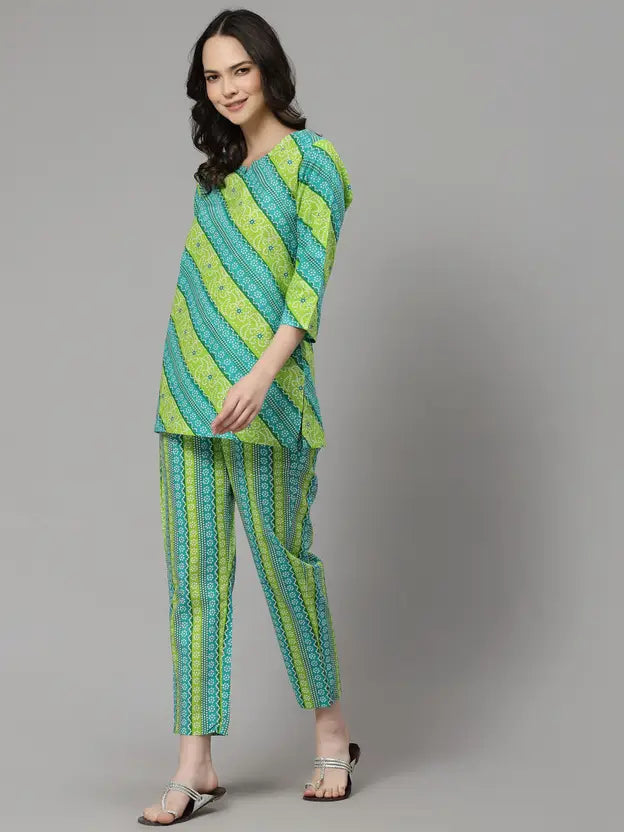 Women Top & Pyjama Set Green Jaipuri Printed