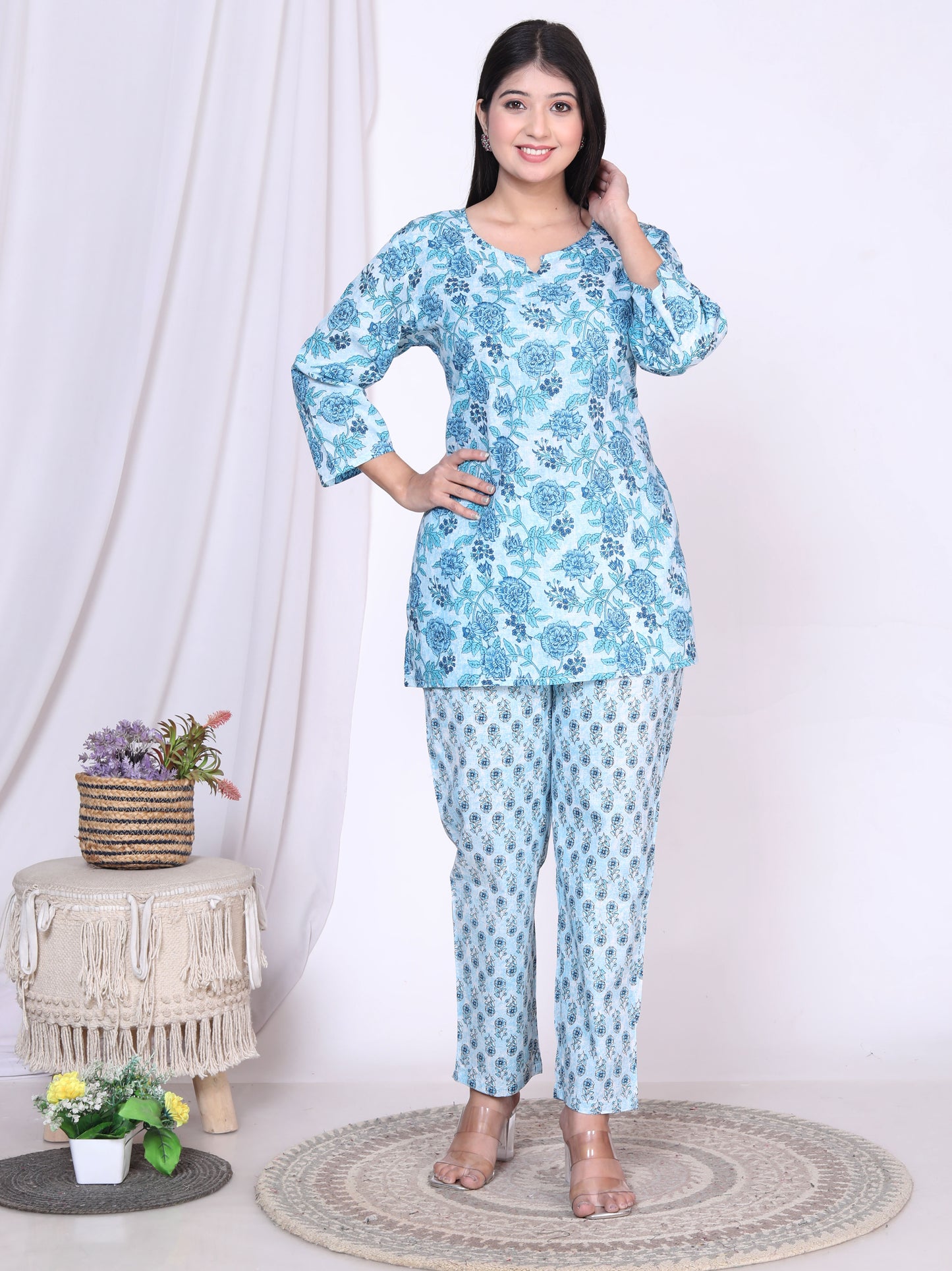 Women Top & Pyjama Set Blue Rose Printed