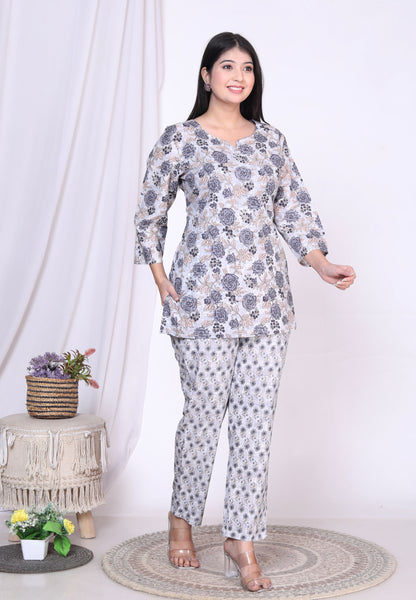 Women Top & Pyjama Set Black Rose Printed