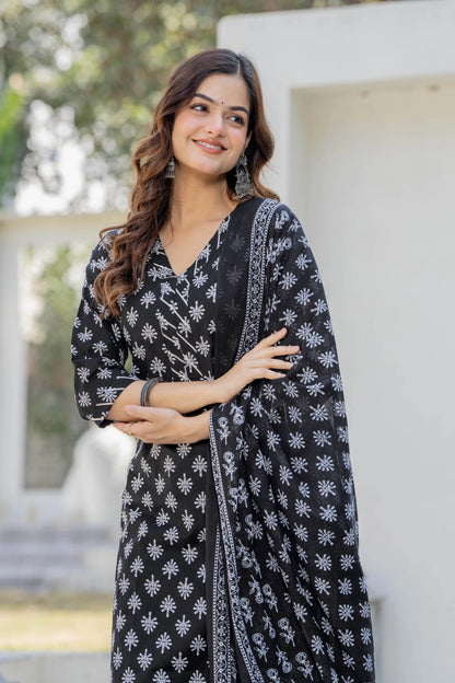 Bani Thani Kurta sets for women