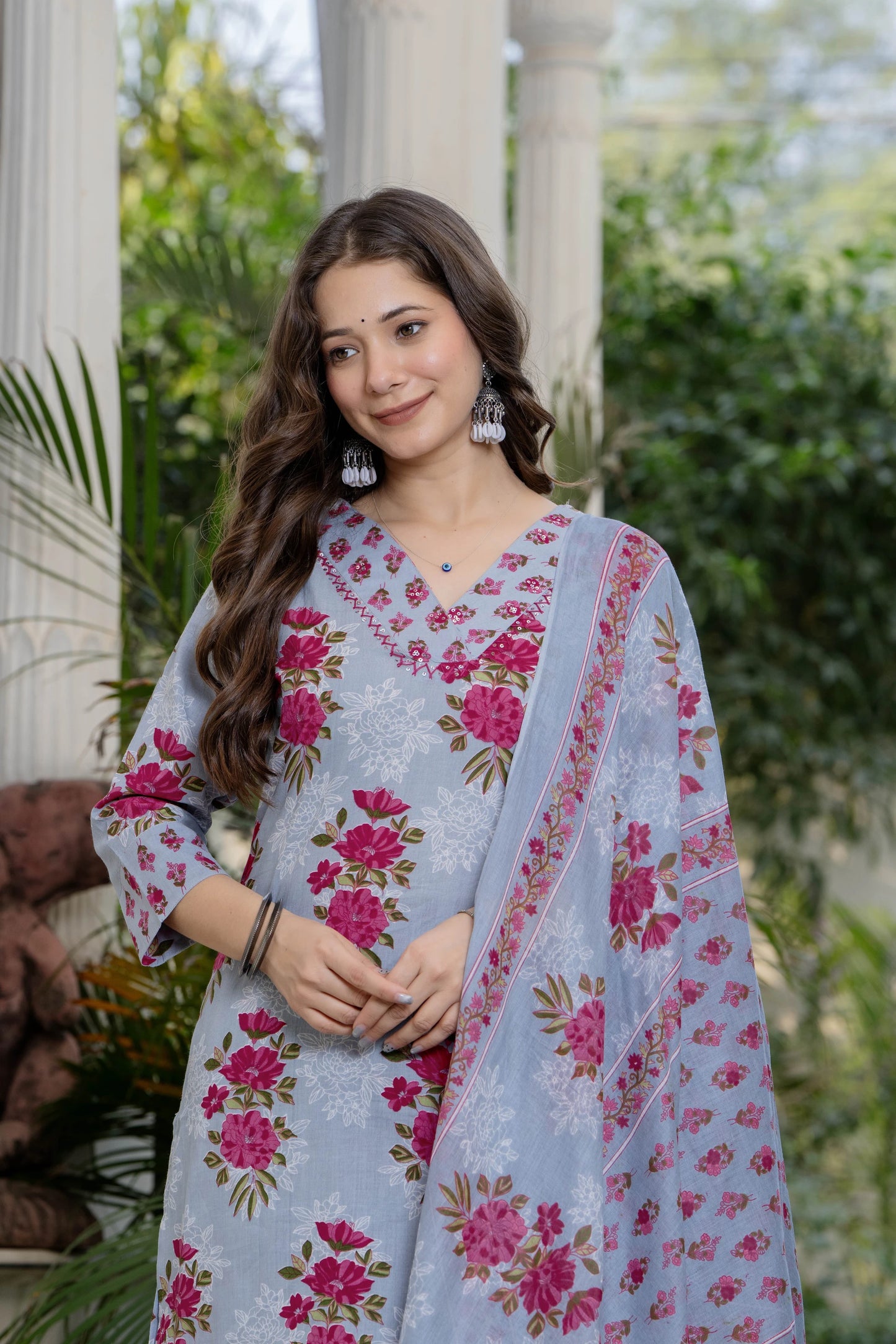 Bani Thani Blue Rose Printed Kurta Sets For women