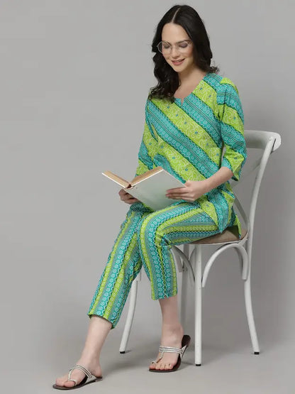 Women Top & Pyjama Set Green Jaipuri Printed