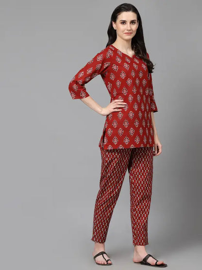 Women Top And Pajama Set Maroon Printed